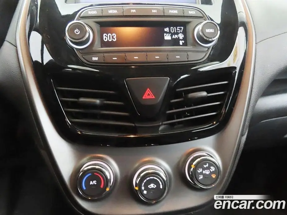 Chevrolet Spark 2018 1.0 автомат (гидро), фото 14