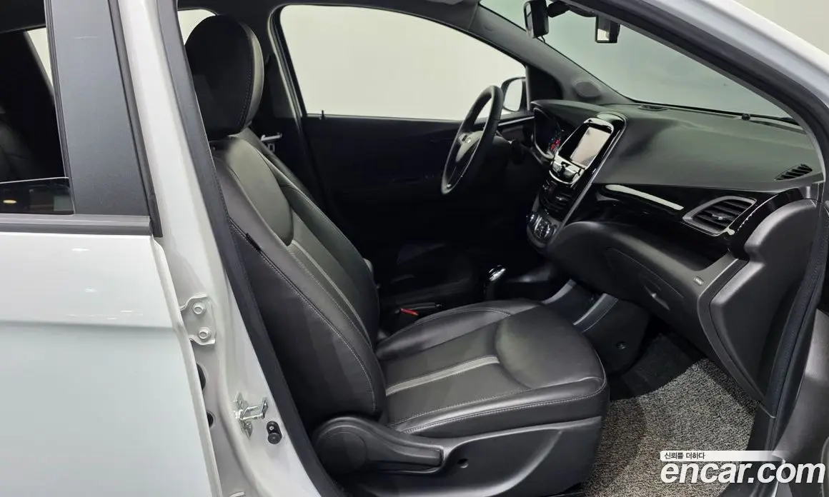 Chevrolet Spark 2021 1.0 автомат (гидро), фото 17