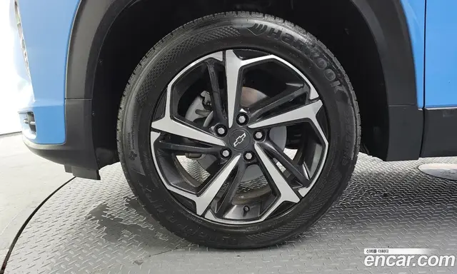 Chevrolet TrailBlazer 2023 1.3 автомат (гидро), миниатюра 5