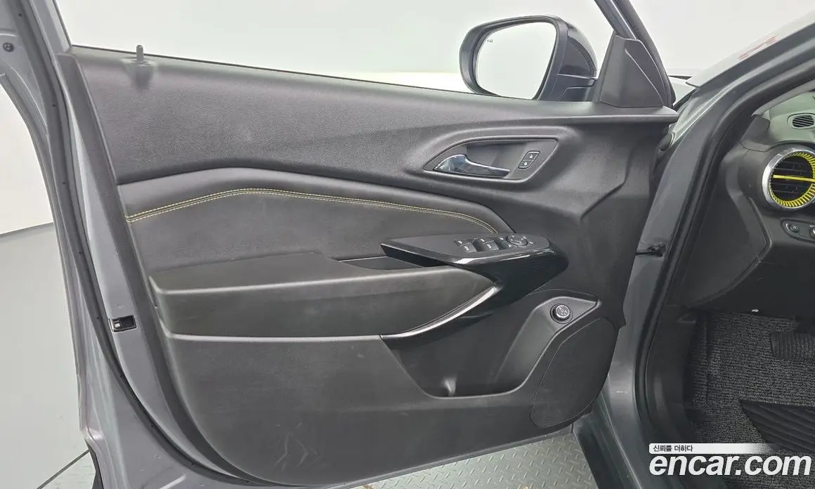 Chevrolet Trax 2023 1.2 автомат (гидро), фото 14