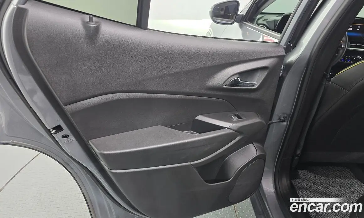 Chevrolet Trax 2023 1.2 автомат (гидро), фото 15