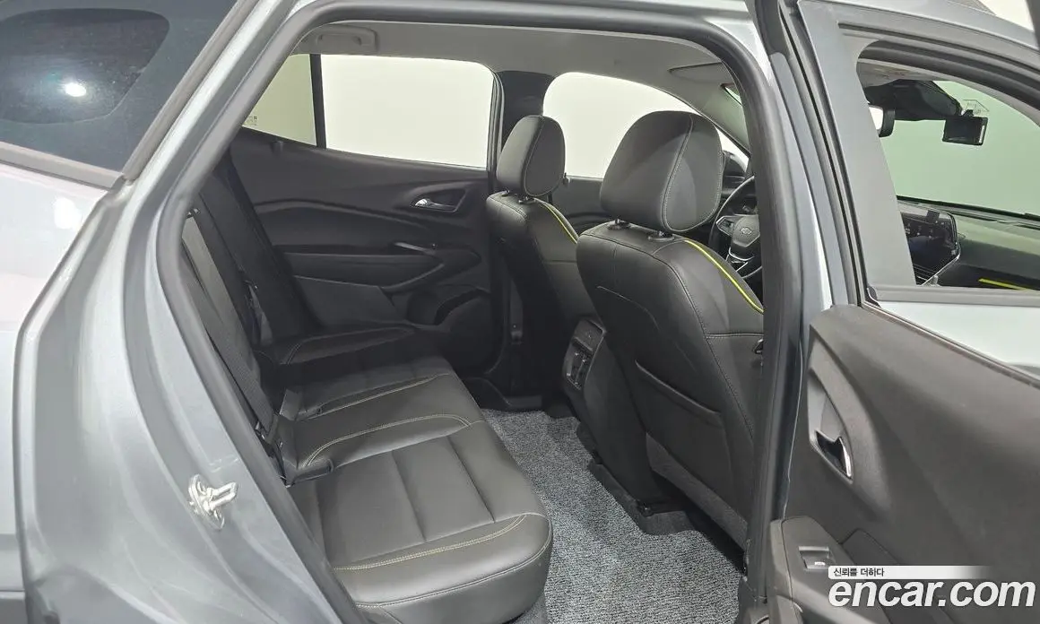 Chevrolet Trax 2023 1.2 автомат (гидро), фото 17
