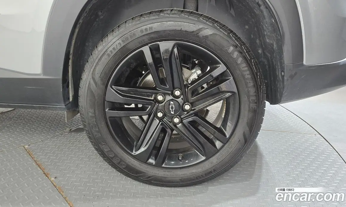 Chevrolet Trax 2023 1.2 автомат (гидро), фото 7