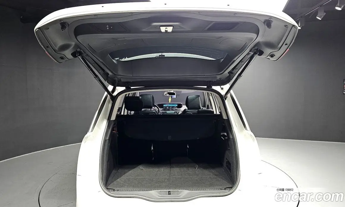 Citroen C4 Picasso 2018 1.6 автомат (гидро), фото 26 Citroen C4 Picasso 2018 1.6 автомат (гидро), фото 26