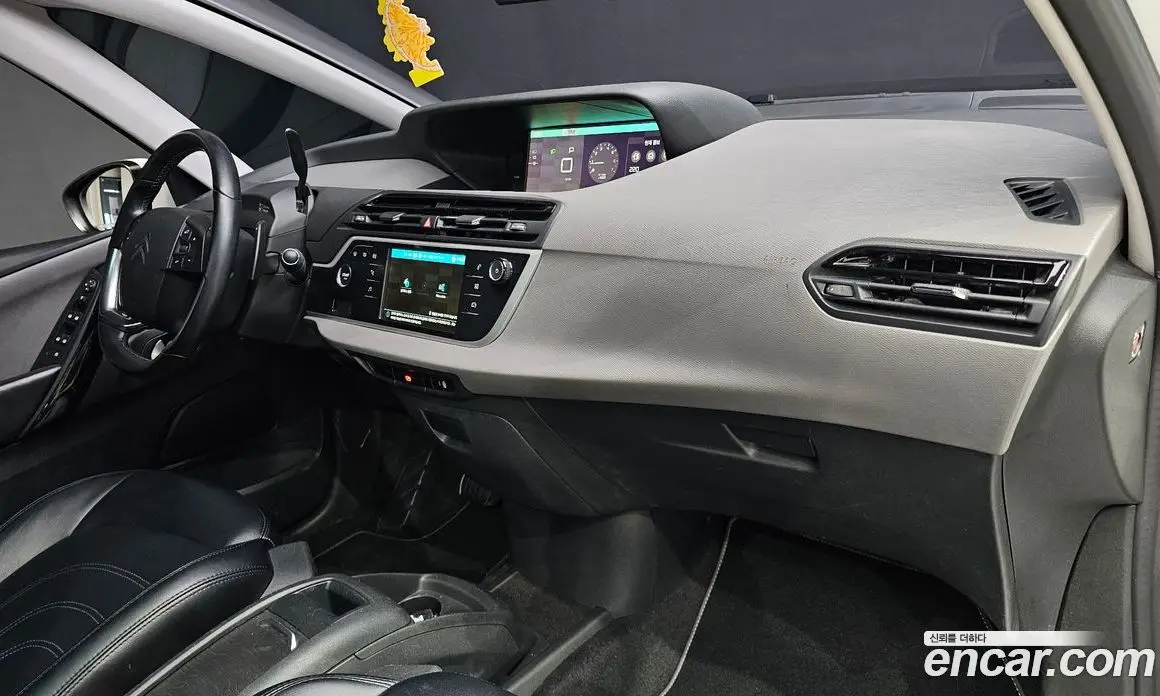 Citroen C4 Picasso 2018 1.6 автомат (гидро), фото 28 Citroen C4 Picasso 2018 1.6 автомат (гидро), фото 28