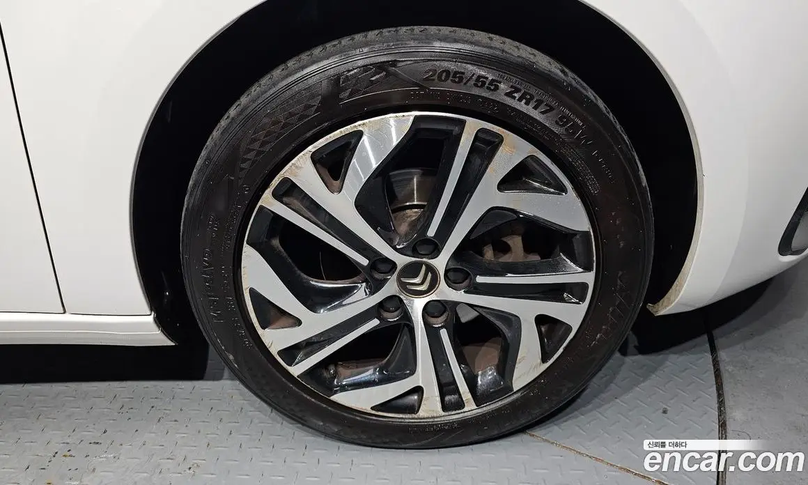 Citroen C4 Picasso 2018 1.6 автомат (гидро), фото 7 Citroen C4 Picasso 2018 1.6 автомат (гидро), фото 7