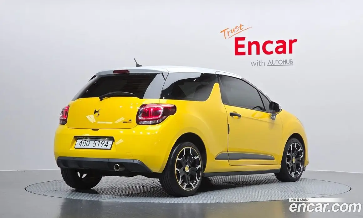 Citroen DS3 2017 1.6 автомат (гидро), фото 2 Citroen DS3 2017 1.6 автомат (гидро), фото 2