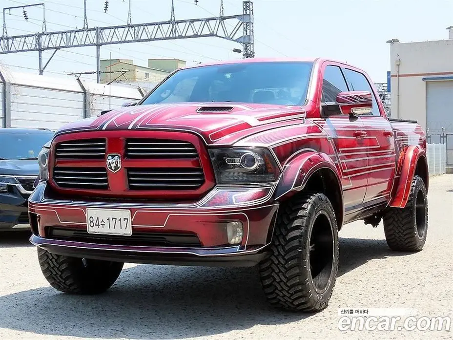 Dodge Ram Pick Up 2014 5.7 автомат (гидро), фото 1 Dodge Ram Pick Up 2014 5.7 автомат (гидро), фото 1