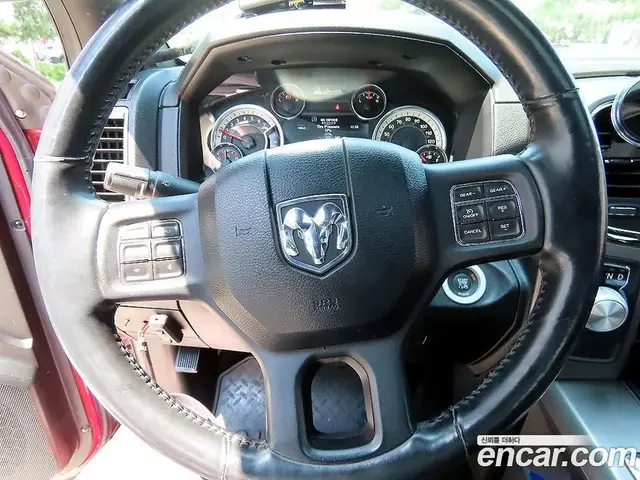 Dodge Ram Pick Up 2014 5.7 автомат (гидро), миниатюра 9 Dodge Ram Pick Up 2014 5.7 автомат (гидро), миниатюра 9