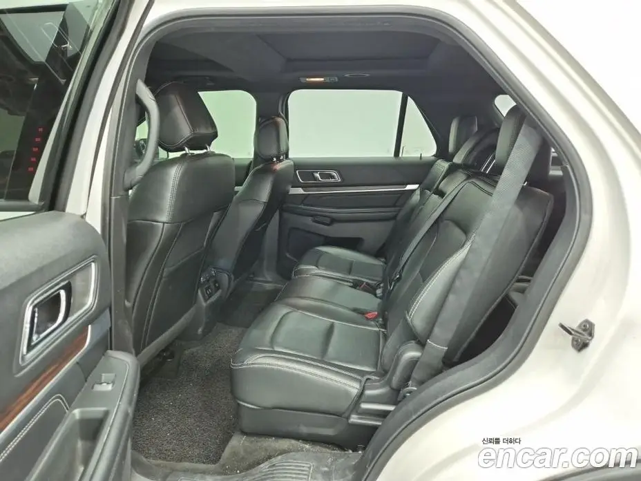 Ford Explorer 2016 2.3 автомат (гидро), фото 12