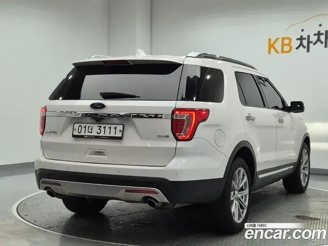 Ford Explorer 2017 2.3 автомат (гидро), миниатюра 3