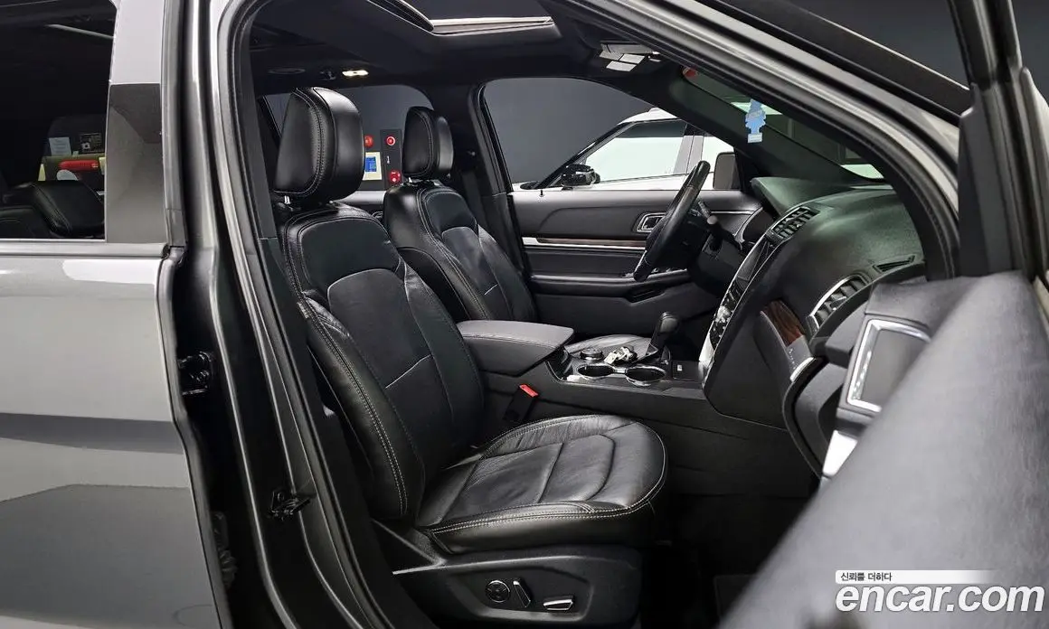 Ford Explorer 2018 2.3 автомат (гидро), фото 10