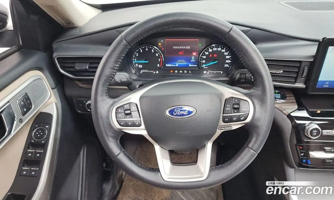 Ford Explorer 2021 2.3 автомат (гидро), фото 18