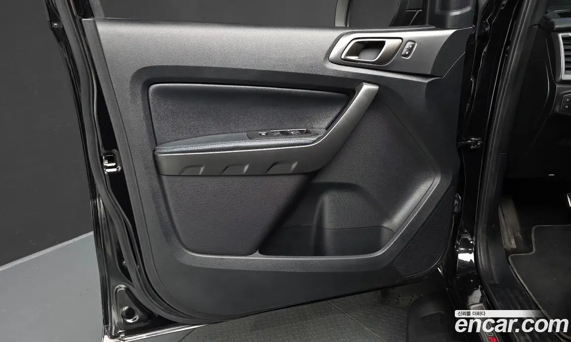 Ford Ranger 2022 2.0 автомат (гидро), фото 14