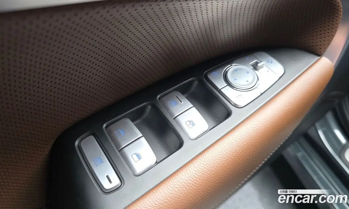 Genesis G70 2019 2.0 автомат (гидро), фото 30