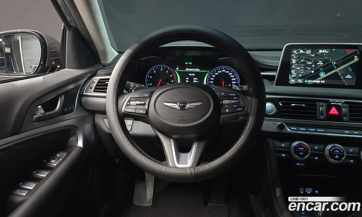 Genesis G70 2019 2.0 автомат (гидро), фото 17