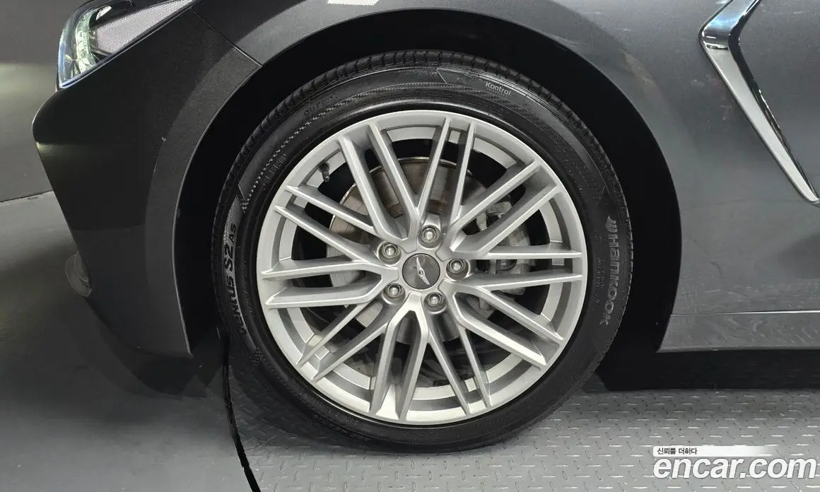 Genesis G70 2019 2.0 автомат (гидро), фото 4