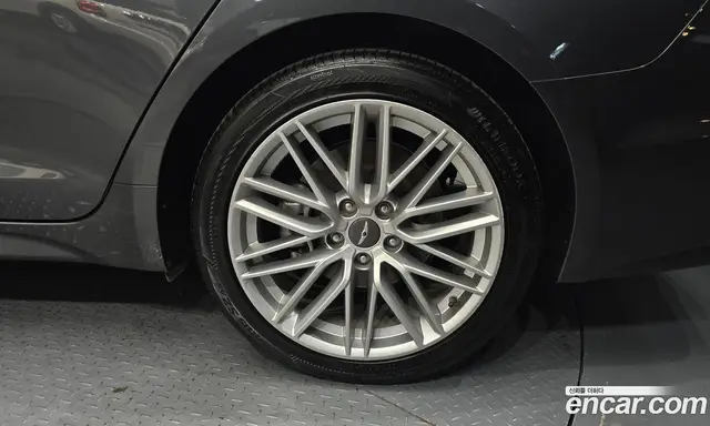 Genesis G70 2019 2.0 автомат (гидро), миниатюра 6