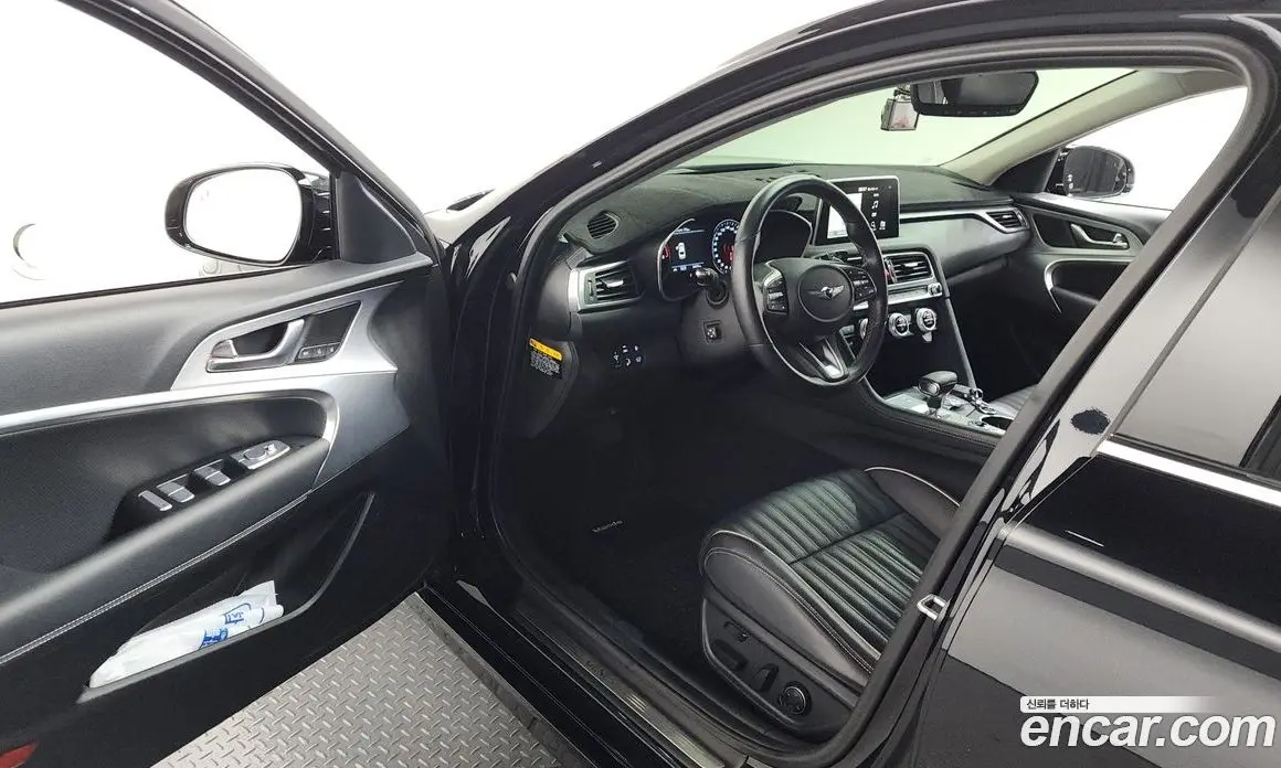 Genesis G70 2020 2.0 автомат (гидро), фото 13