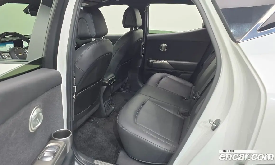 Genesis GV60 2021 0.1 автомат (гидро), фото 17