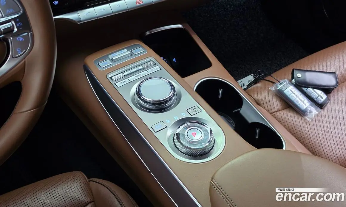 Genesis GV70 2021 2.5 автомат (гидро), фото 11