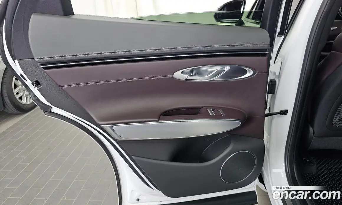 Genesis GV70 2021 2.5 автомат (гидро), фото 15