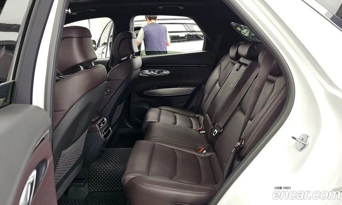 Genesis GV70 2021 2.5 автомат (гидро), фото 16
