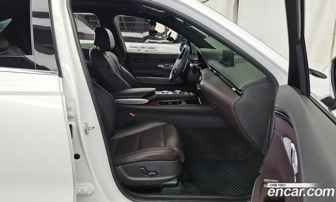 Genesis GV70 2021 2.5 автомат (гидро), фото 17