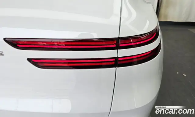 Genesis GV70 2021 2.5 автомат (гидро), миниатюра 9