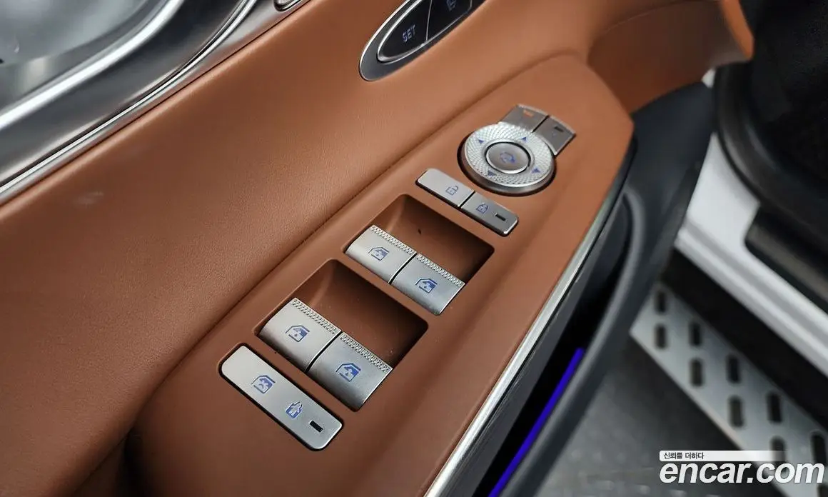 Genesis GV70 2021 2.5 автомат (гидро), фото 35