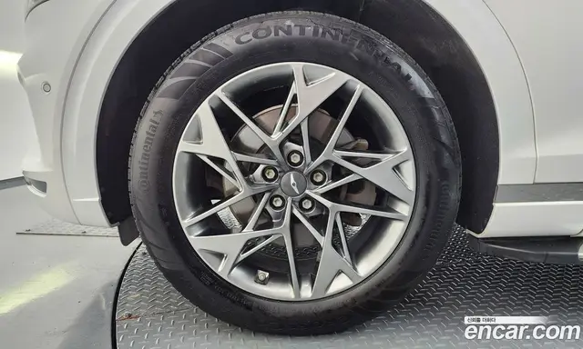 Genesis GV70 2021 2.5 автомат (гидро), миниатюра 5
