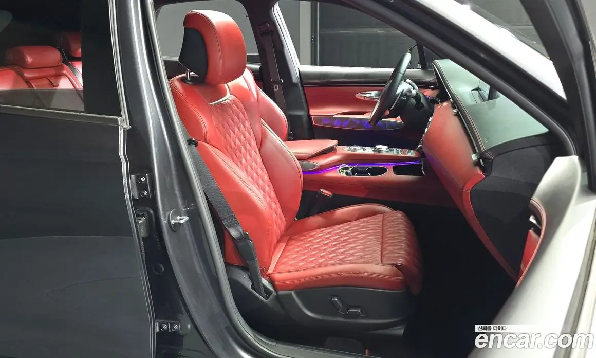 Genesis GV70 2021 3.5 автомат (гидро), фото 12