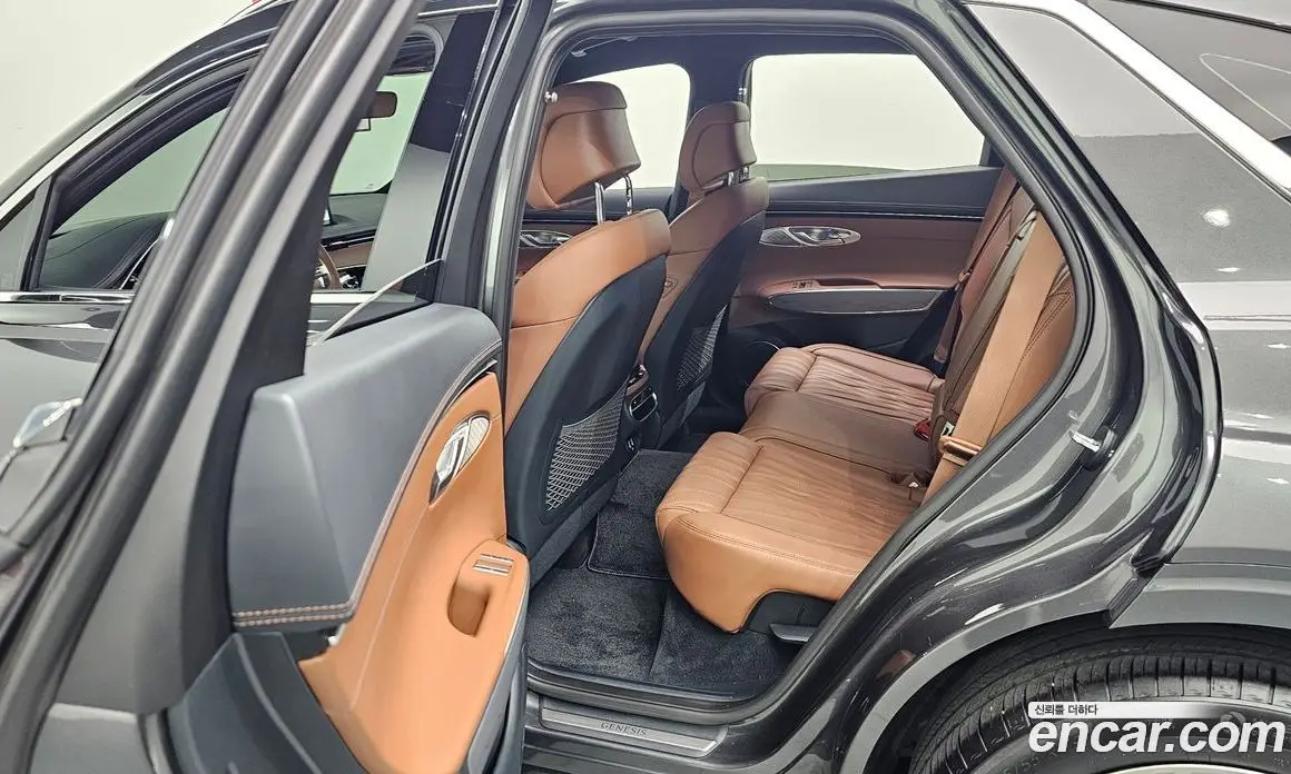 Genesis GV70 2023 2.5 автомат (гидро), фото 28