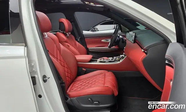 Genesis GV70 2024 2.5 автомат (гидро), миниатюра 11