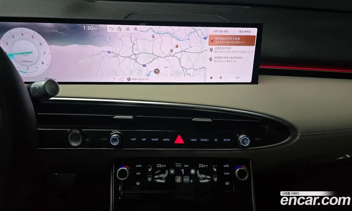 Genesis GV70 2025 2.5 автомат (гидро), фото 14