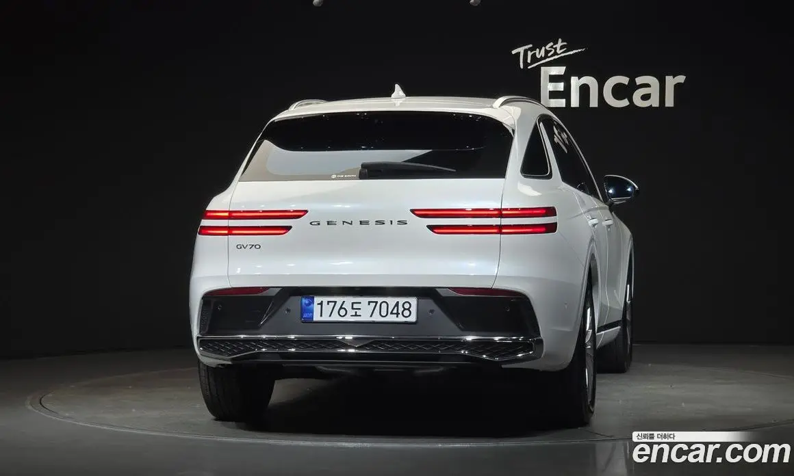 Genesis GV70 2025 2.5 автомат (гидро), фото 4