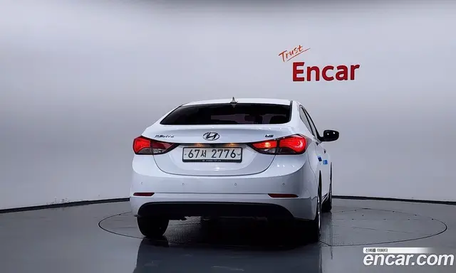 Hyundai Avante 2013 1.6 автомат (гидро), миниатюра 4