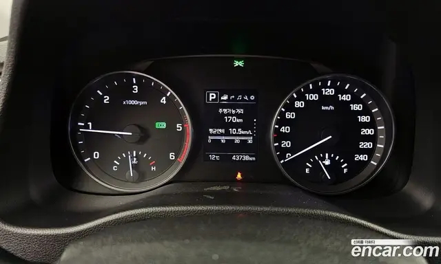 Hyundai Avante 2016 1.6 автомат (гидро), миниатюра 10