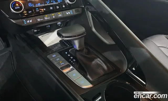 Hyundai Avante 2020 1.6 автомат (гидро), миниатюра 11