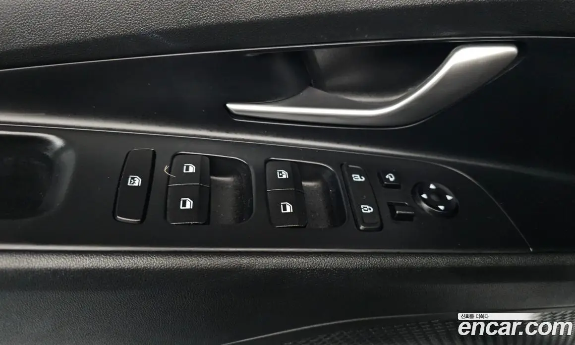 Hyundai Avante 2020 1.6 автомат (гидро), фото 31