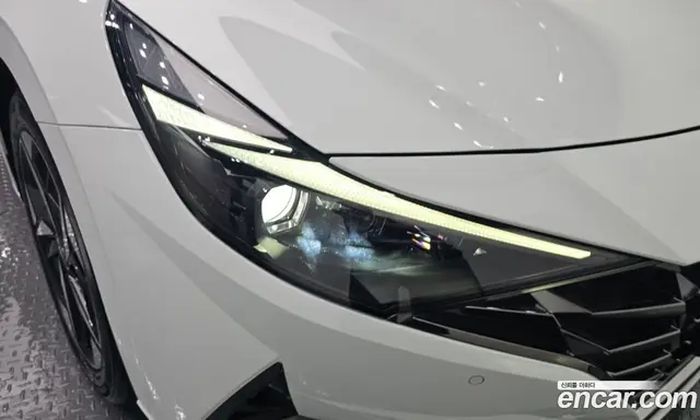 Hyundai Avante 2020 1.6 автомат (гидро), миниатюра 7
