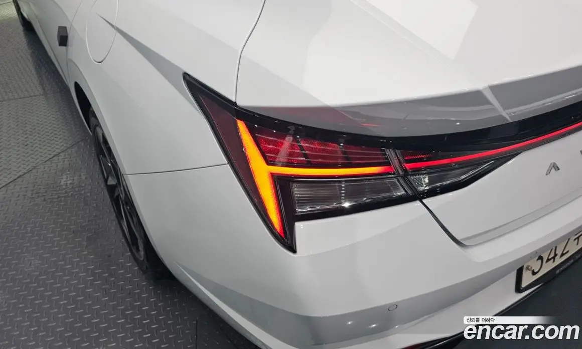 Hyundai Avante 2020 1.6 автомат (гидро), фото 8