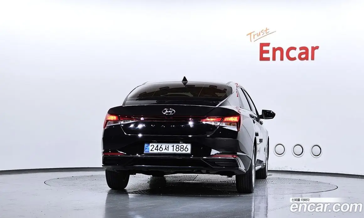 Hyundai Avante 2020 1.6 автомат (гидро), фото 4