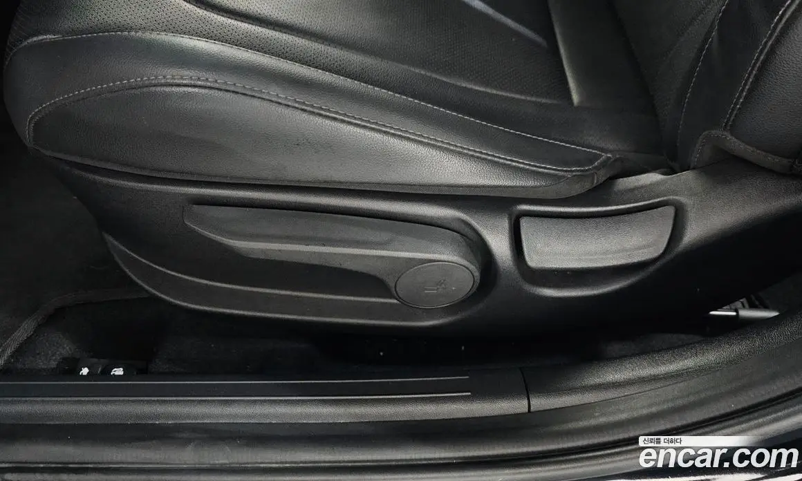 Hyundai Avante 2020 1.6 автомат (гидро), фото 31