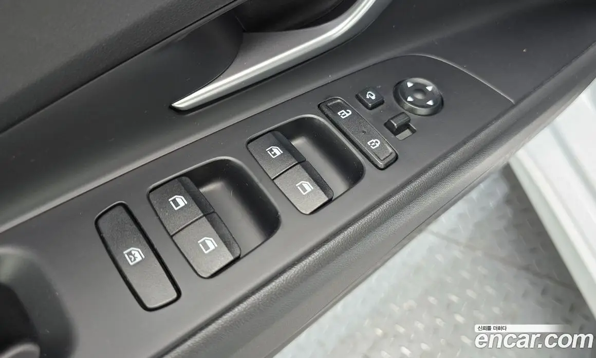 Hyundai Avante 2023 1.6 автомат (гидро), фото 20