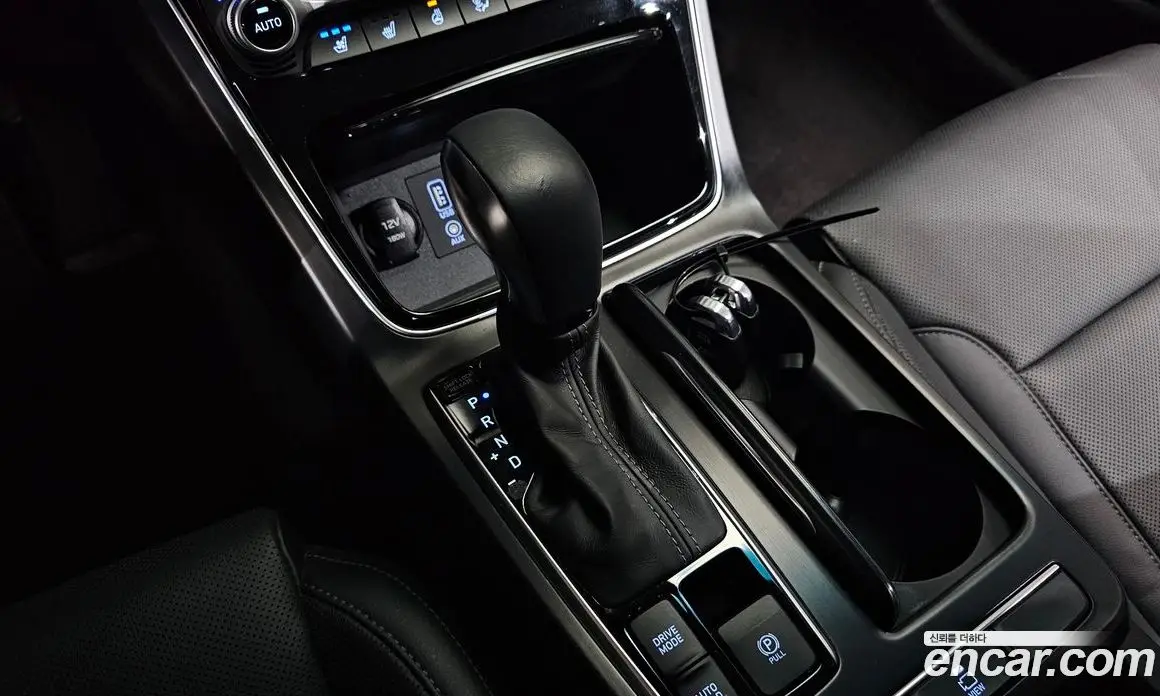 Hyundai Grandeur 2019 3.0 автомат (гидро), фото 11