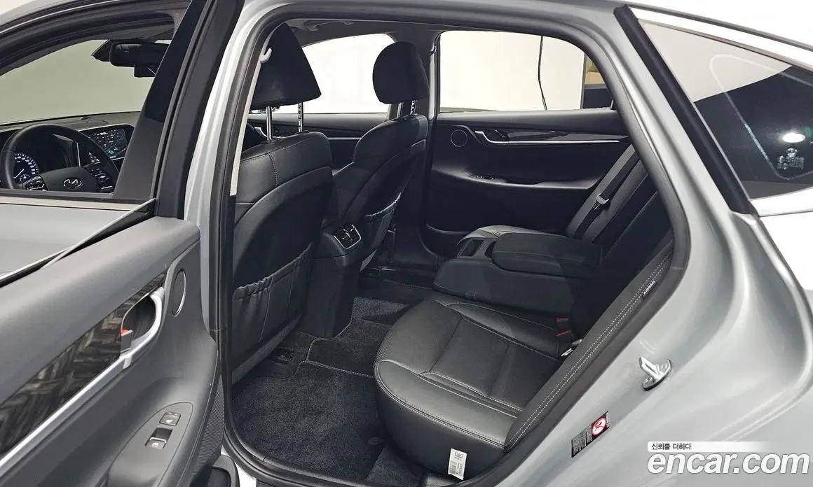 Hyundai Grandeur 2019 3.0 автомат (гидро), фото 17