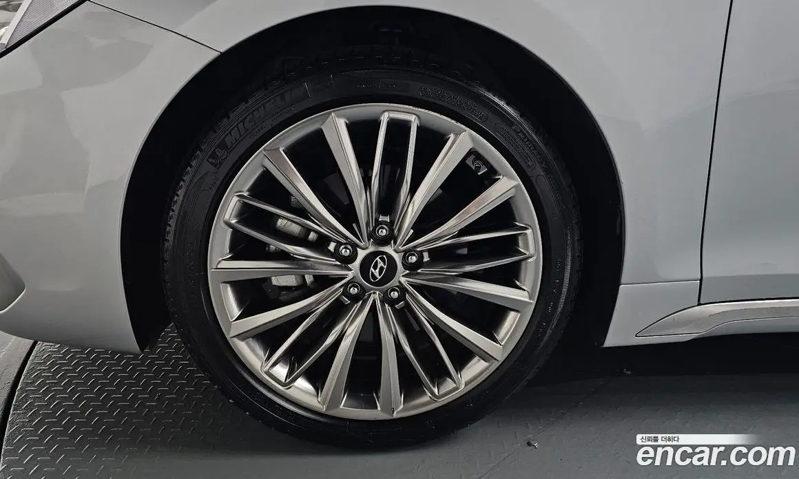 Hyundai Grandeur 2019 3.0 автомат (гидро), фото 4