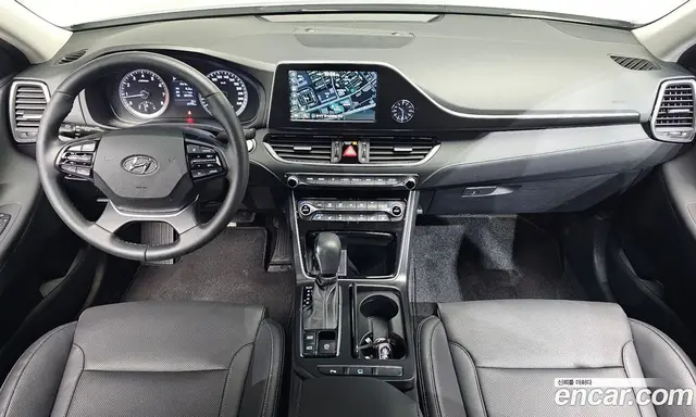 Hyundai Grandeur 2019 3.0 автомат (гидро), миниатюра 9