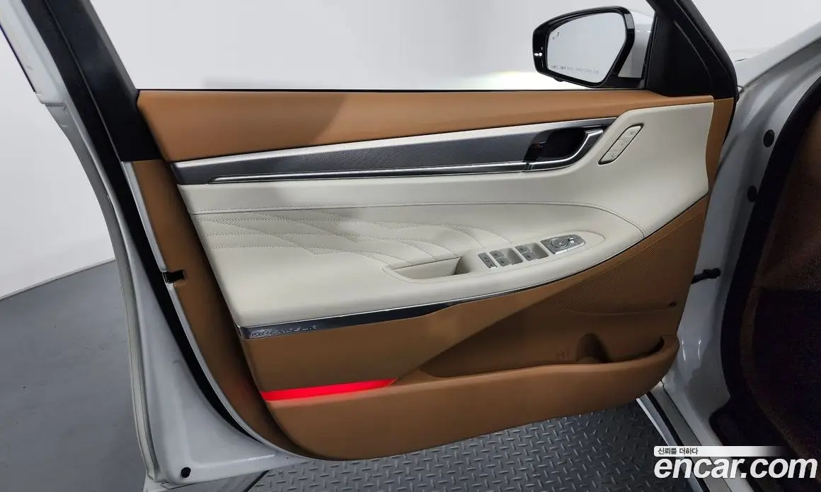 Hyundai Grandeur 2020 2.5 автомат (гидро), фото 13